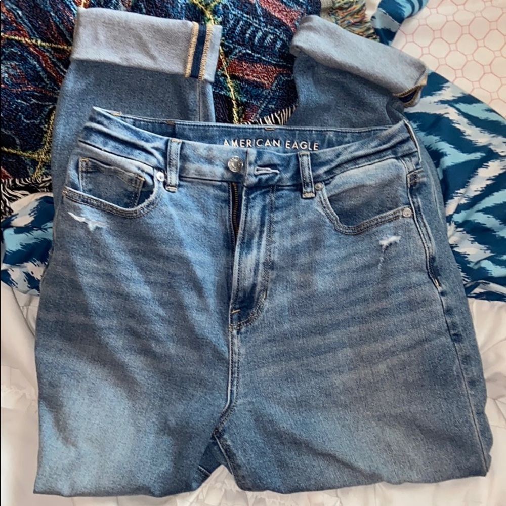 American Eagle Mom Jeans